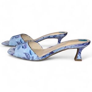 NEW Nine West Inya Blue Floral Kitten Heel Mules Size 7.5